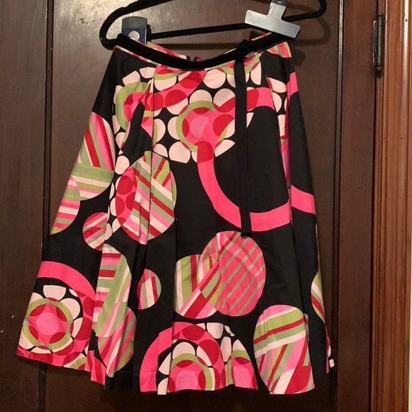 Becky n max holiday skirt gently used maybe worn once - Picture 1 of 2